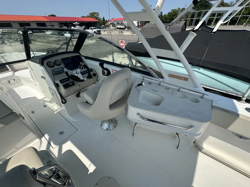 Slide: The Image of Boston Whaler 230 VANTAGE 2013 - 7