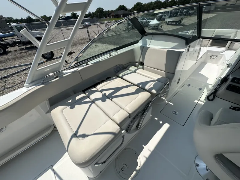 Slide: The Image of Boston Whaler 230 VANTAGE 2013 - 12