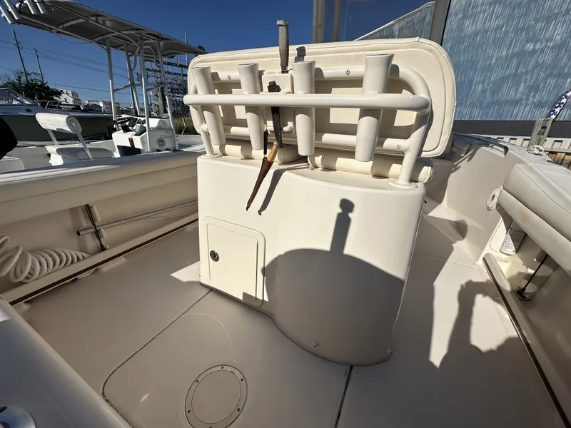 Slide: The Image of Grady-White FISHERMAN 216 2018 - 6