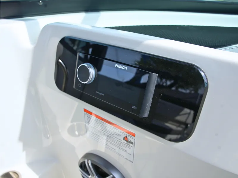 Slide: The Image of Sea Ray SDX 250 Surf 2027 - 29