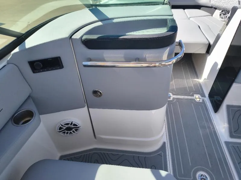Slide: The Image of Regal LS6 Surf 2027 - 11