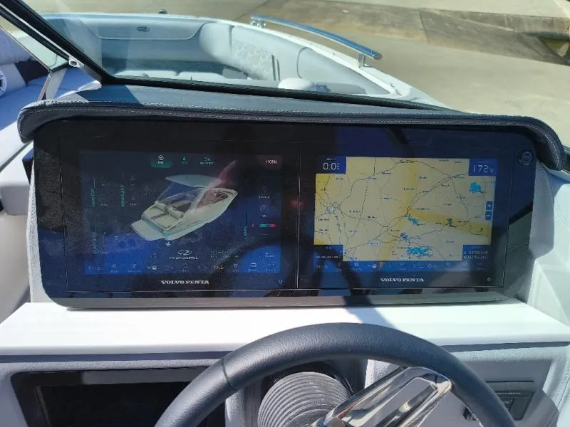 Slide: The Image of Regal LS6 Surf 2027 - 10