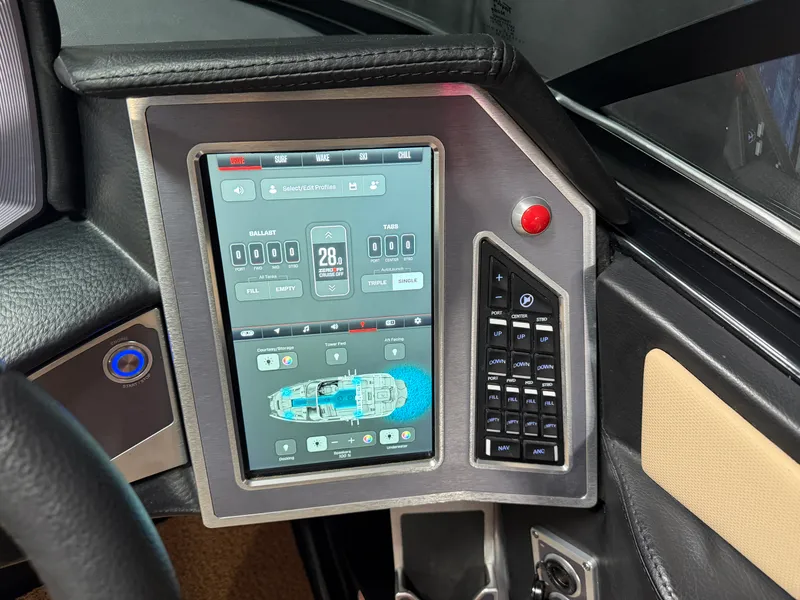 Slide: The Image of Mastercraft X22 2022 - 67