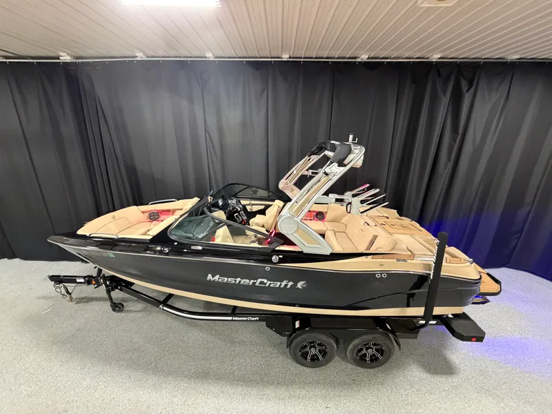 The Image of Mastercraft X22 2022 - 1