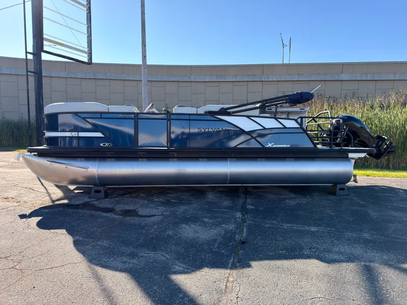 Slide: The Image of Sylvan MIRAGE X3 DLZ BAR 2026 - 2