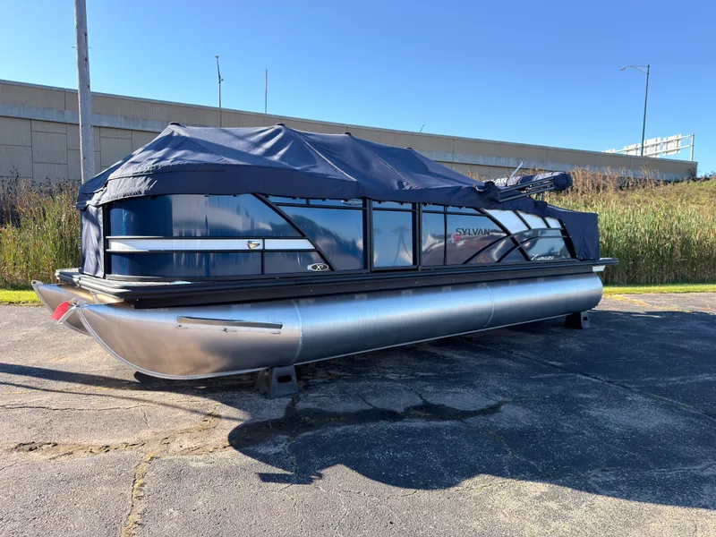 Slide: The Image of Sylvan MIRAGE X3 DLZ BAR 2026 - 1
