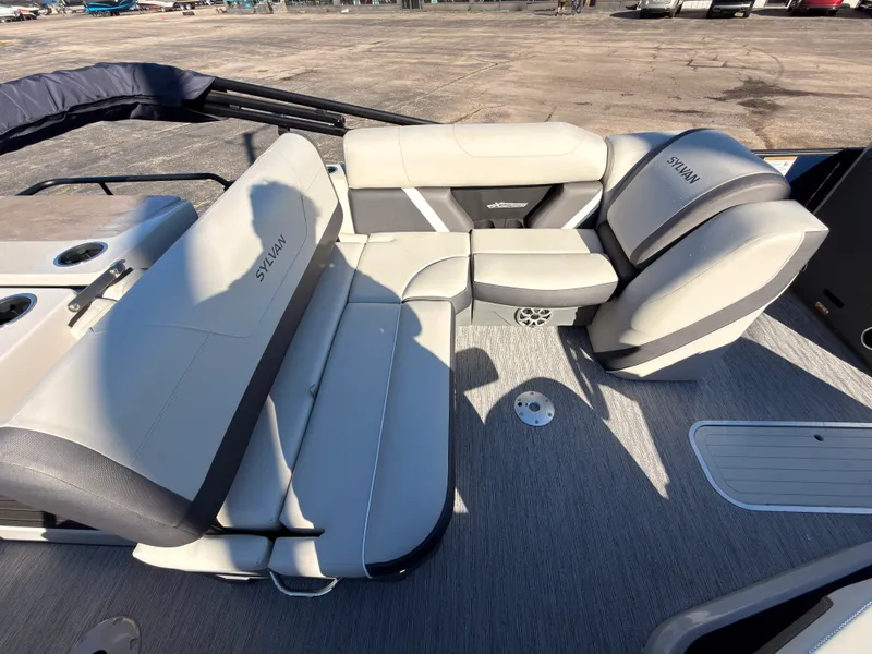 Slide: The Image of Sylvan MIRAGE X3 DLZ BAR 2026 - 47