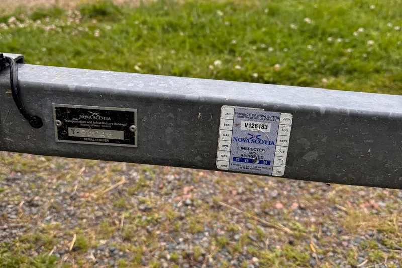 Slide: The Image of Whaly 370 2021 - 8