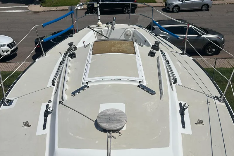 Slide: The Image of J Boats J/29 1984 - 7