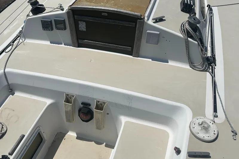 Slide: The Image of J Boats J/29 1984 - 9