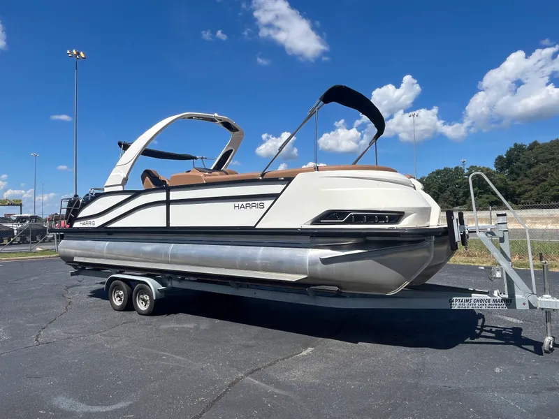 Slide: The Image of Harris 250 GRAND MARINER 2024 - 2