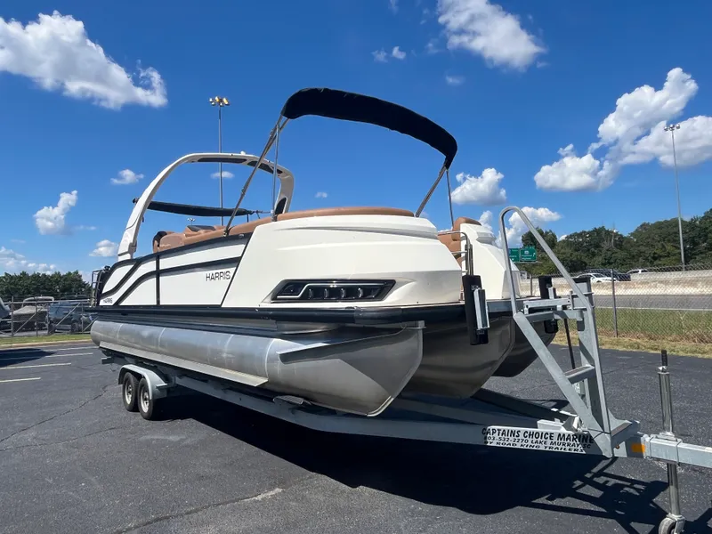 Slide: The Image of Harris 250 GRAND MARINER 2024 - 5