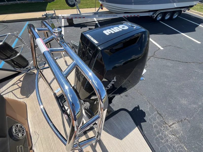 Slide: The Image of Harris 250 GRAND MARINER 2024 - 10