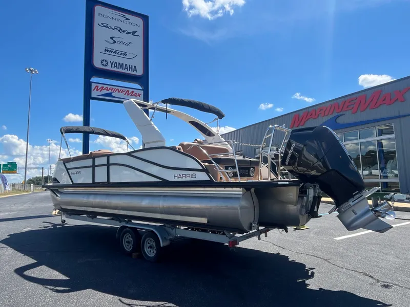 Slide: The Image of Harris 250 GRAND MARINER 2024 - 1