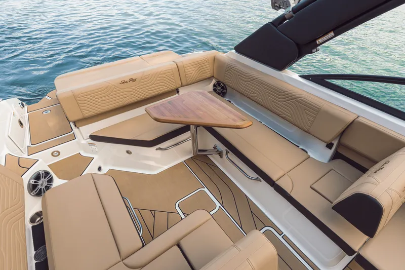 Slide: The Image of Sea Ray SDX 250 Surf 2025 - 21