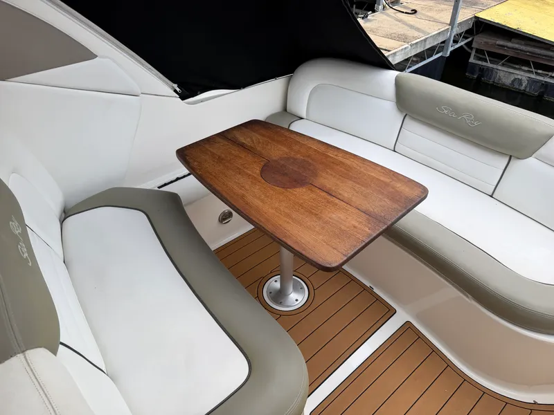 Slide: The Image of Sea Ray 310 SUNDANCER 2007 - 15