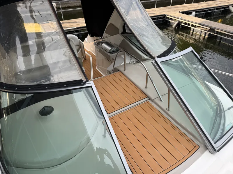 Slide: The Image of Sea Ray 310 SUNDANCER 2007 - 24