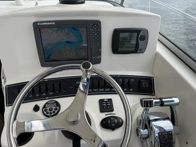 Slide: The Image of Boston Whaler 285 CONQUEST 2007 - 21