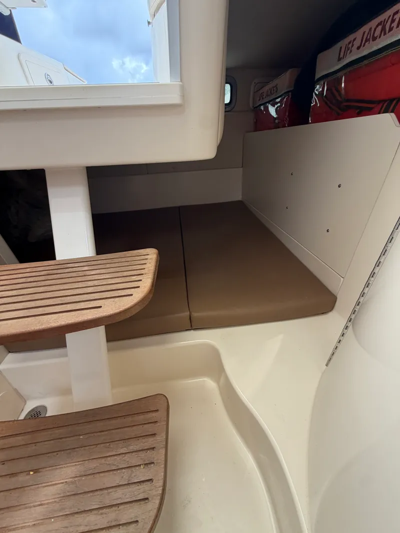 Slide: The Image of Boston Whaler 285 CONQUEST 2007 - 25