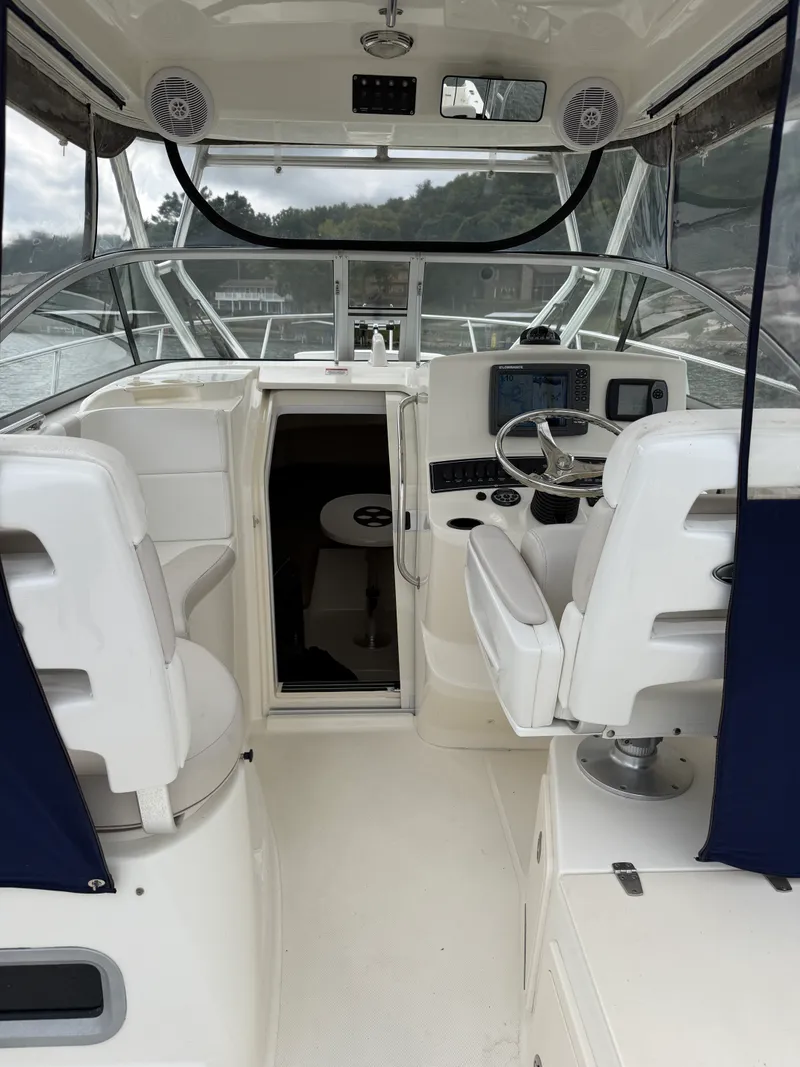 Slide: The Image of Boston Whaler 285 CONQUEST 2007 - 18