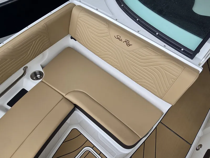 Slide: The Image of Sea Ray SDX 270 Surf 2027 - 24