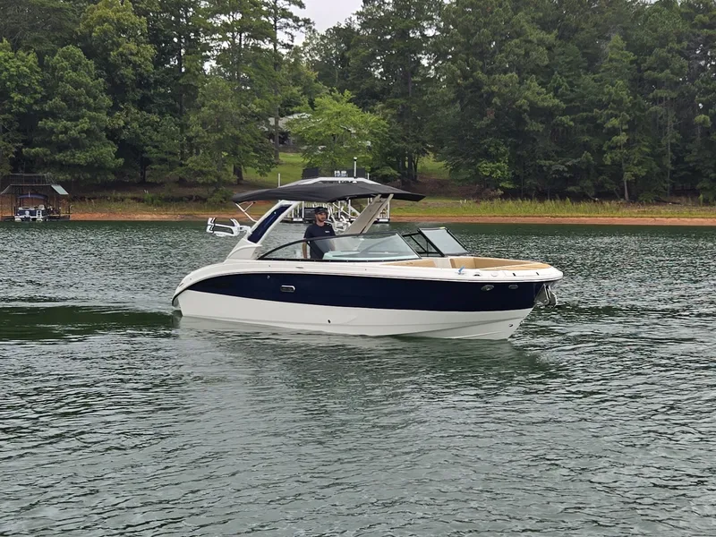 Slide: The Image of Sea Ray SDX 270 Surf 2027 - 3
