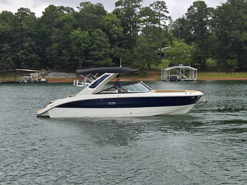 Slide: The Image of Sea Ray SDX 270 Surf 2027 - 4