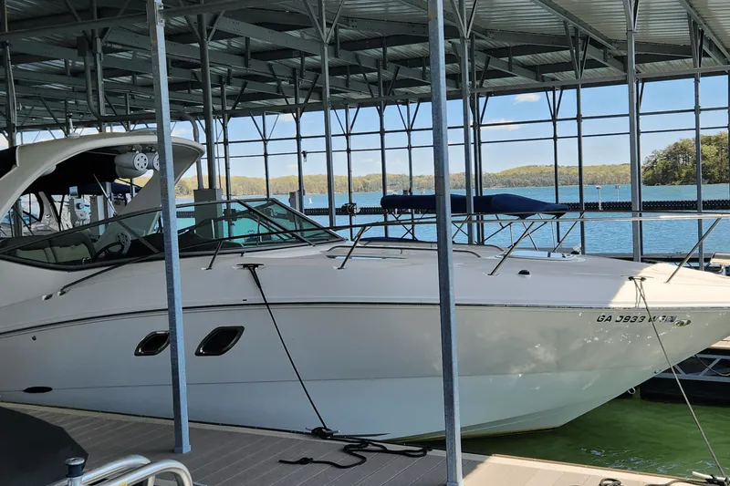 Slide: The Image of Sea Ray 330 SUNDANCER 2014 - 19