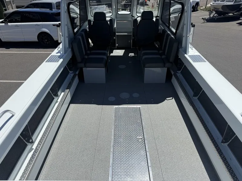 Slide: The Image of Hewescraft 240 Ocean Pro Hardtop 2026 - 5