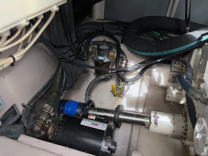 Slide: The Image of Sea Ray 550 SUNDANCER 2002 - 52