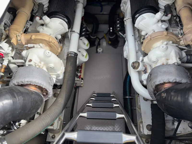 Slide: The Image of Sea Ray 550 SUNDANCER 2002 - 45