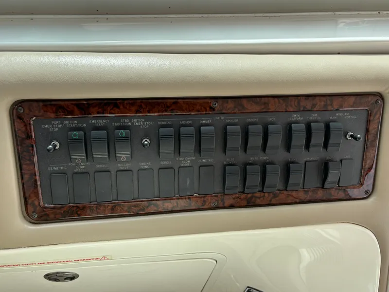 Slide: The Image of Sea Ray 550 SUNDANCER 2002 - 20