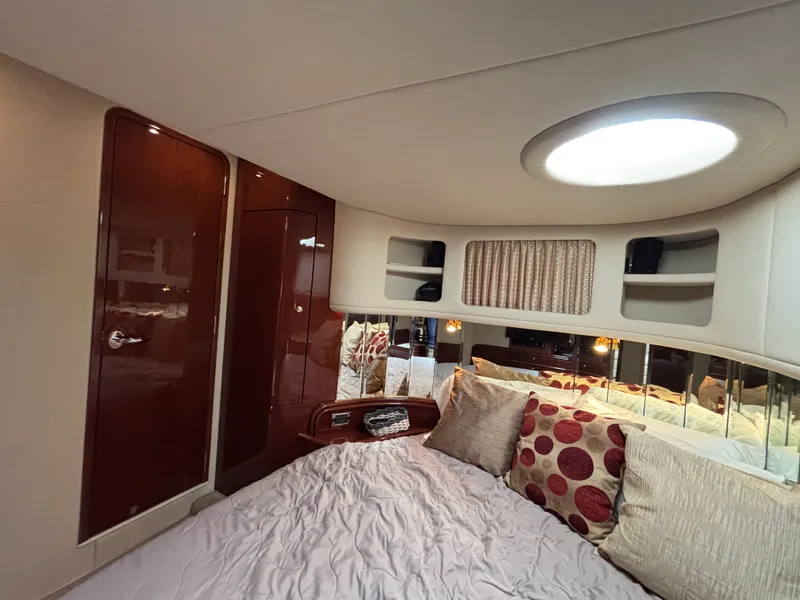 Slide: The Image of Sea Ray 550 SUNDANCER 2002 - 32