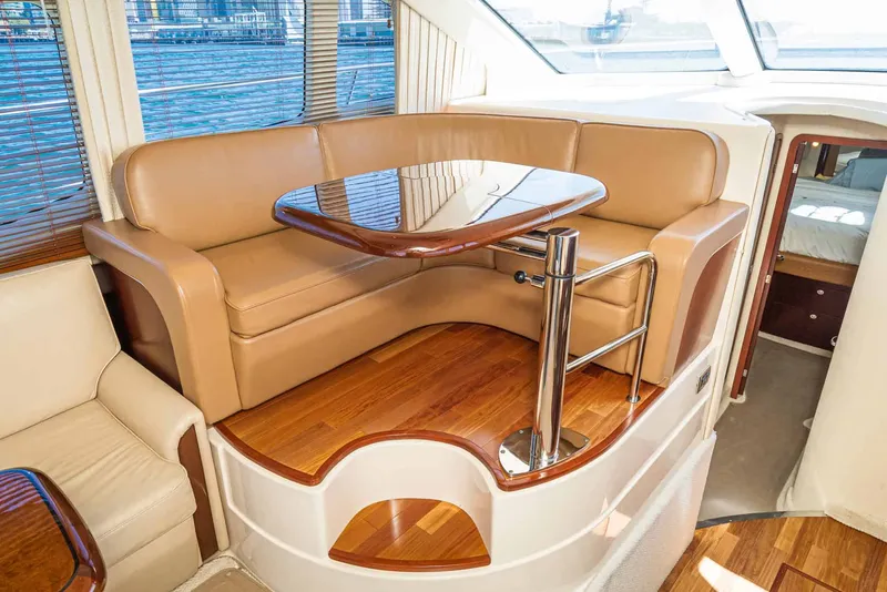 Slide: The Image of Sea Ray 44 Sedan Bridge 2006 - 24