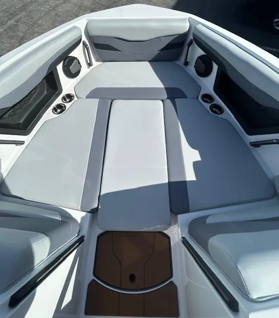 Slide: The Image of Axis T250 2025 - 12