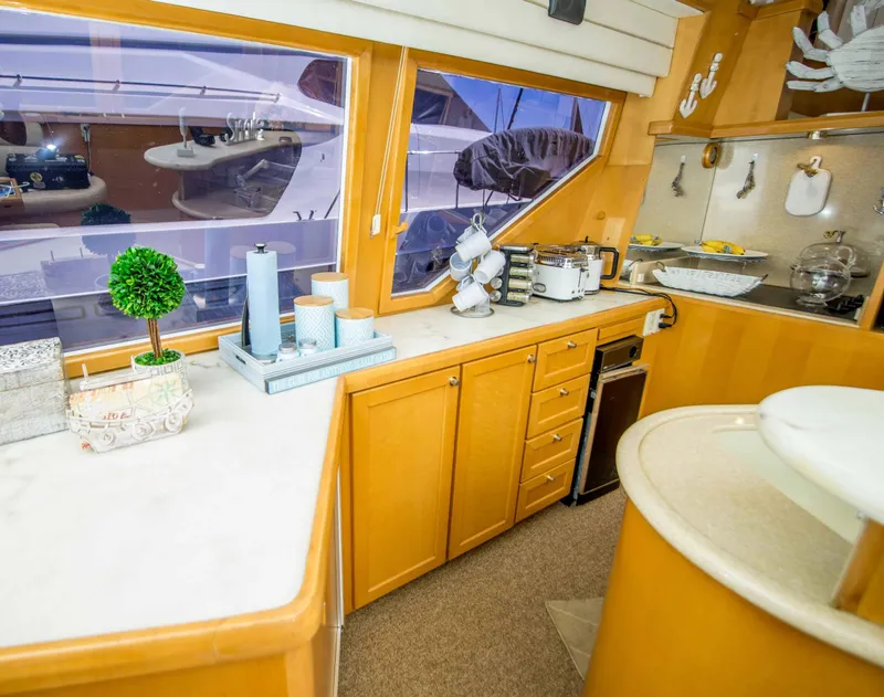 Slide: The Image of McKinna 57 Pilothouse 1998 - 10