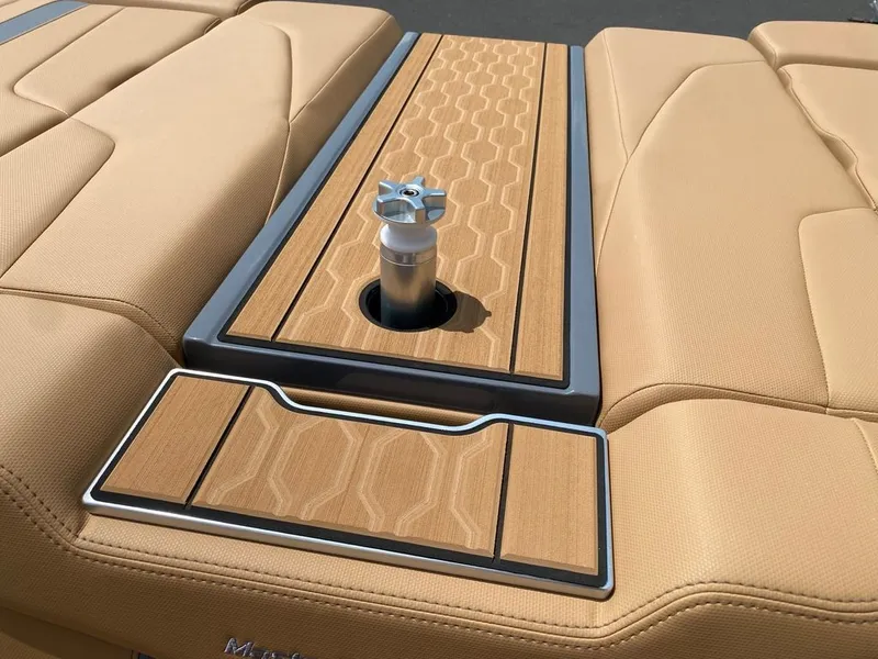 The Image of MasterCraft XT24 2025 - 0