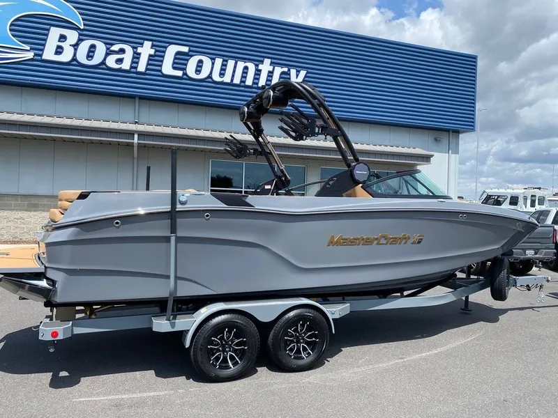 Slide: The Image of MasterCraft XT24 2025 - 3