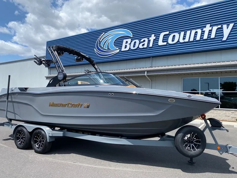Slide: The Image of MasterCraft XT24 2025 - 2