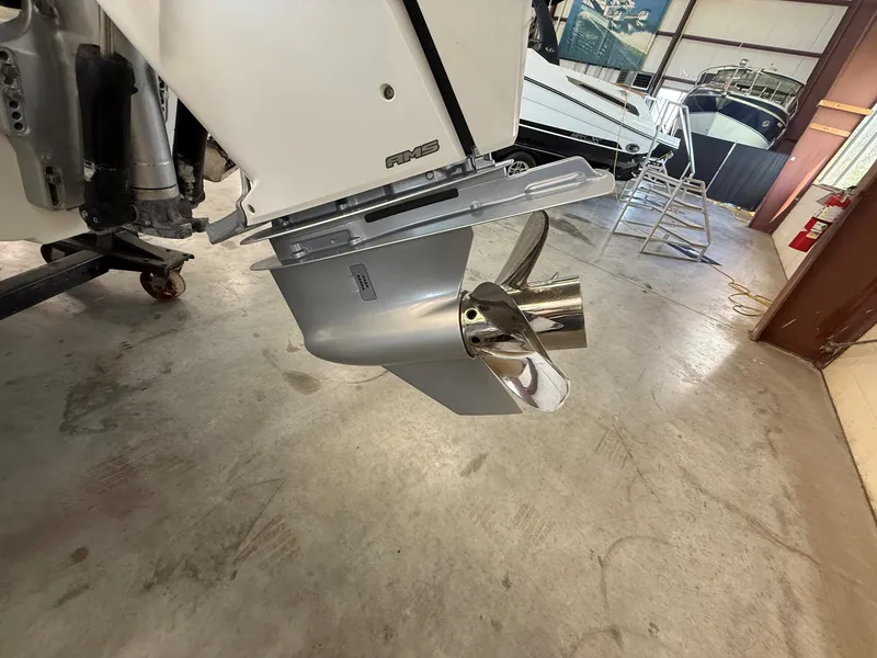 Slide: The Image of Crownline Boats 260 XSS 2024 - 24