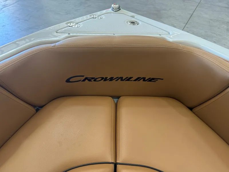 Slide: The Image of Crownline Boats 260 XSS 2024 - 12