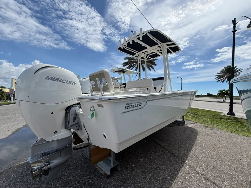 Slide: The Image of Boston Whaler 190 Montauk 2027 - 4