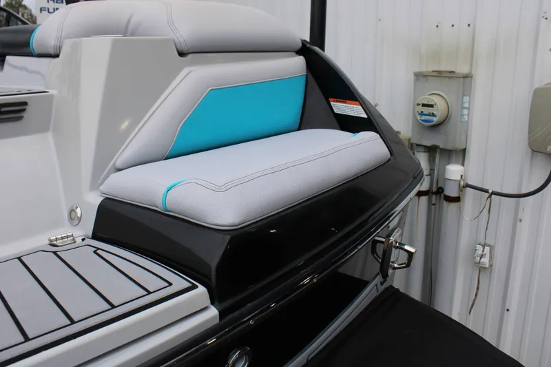 Slide: The Image of Nautique G23 2020 - 33
