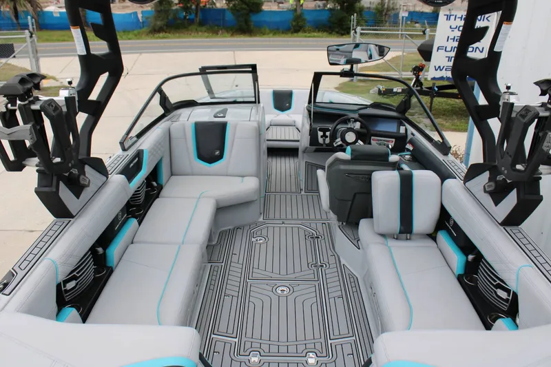 Slide: The Image of Nautique G23 2020 - 16