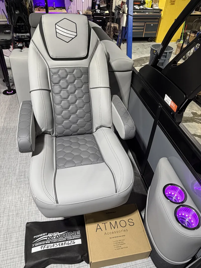 Slide: The Image of Southbay 525RS30 Arch 2026 - 14