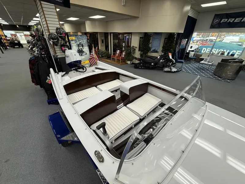 Slide: The Image of Starcraft Marine 57 Ski Champ 2026 - 13