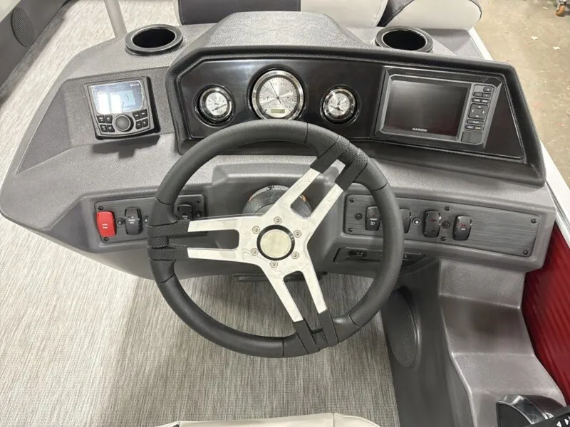 Slide: The Image of Bennington 20 S1 STERN RADIUS 2026 - 12