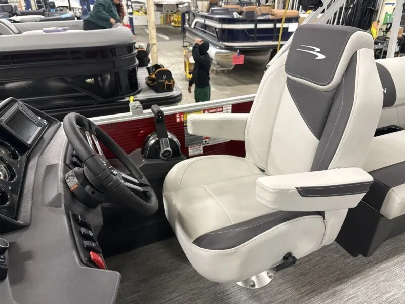 Slide: The Image of Bennington 20 S1 STERN RADIUS 2026 - 14