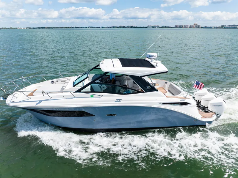 The Image of Sea Ray 320 SUNDANCER OB 2024 - 1