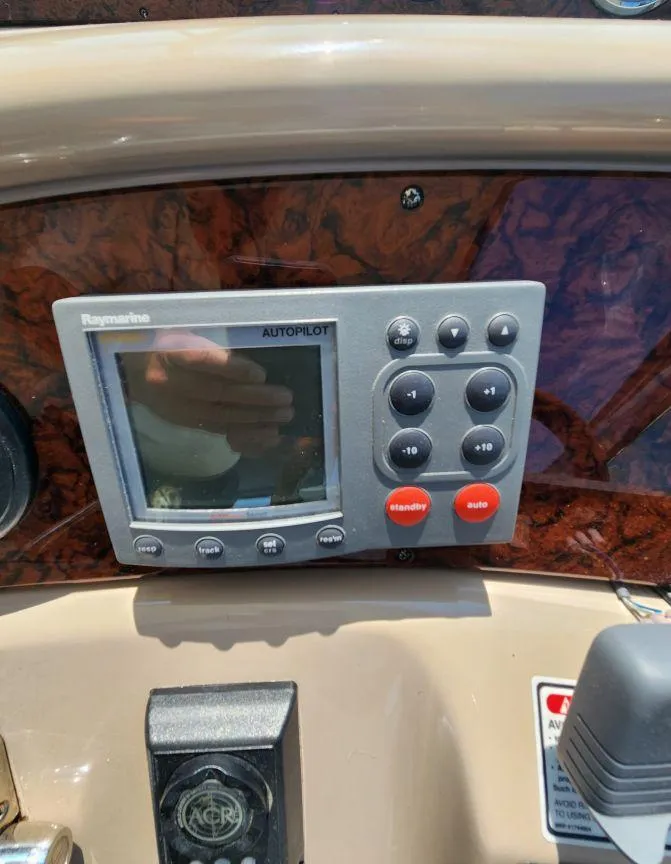 Slide: The Image of Sea Ray Sundancer 460 2004 - 12